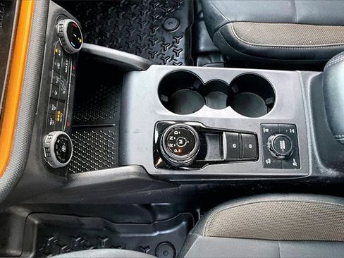 Used 2022 Ford Bronco Sport Badlands image 18