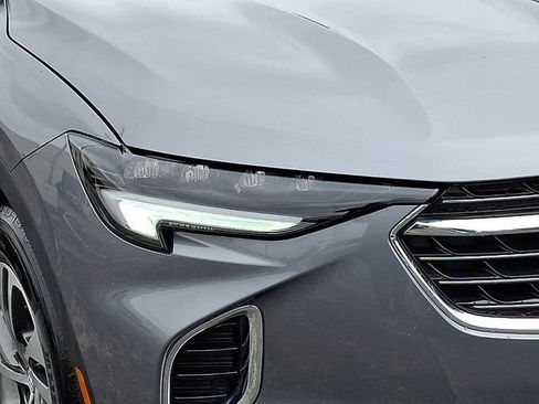 Used 2022 Buick Envision Essence w/ Technology Package I image 10