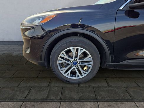 Certified 2022 Ford Escape SEL image 26