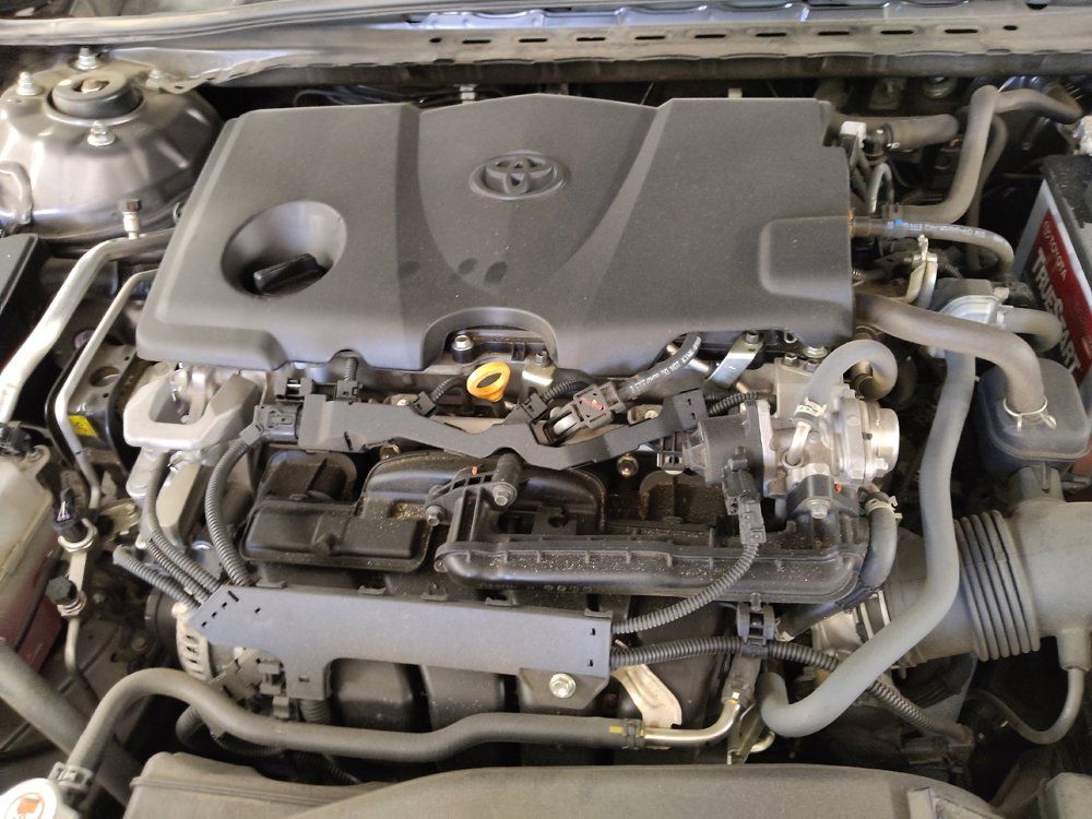 Used 2021 Toyota Camry XLE w/ Navigation Package FWD image 30