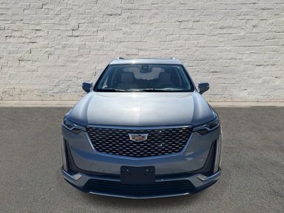 Certified 2025 Cadillac XT6 Premium Luxury