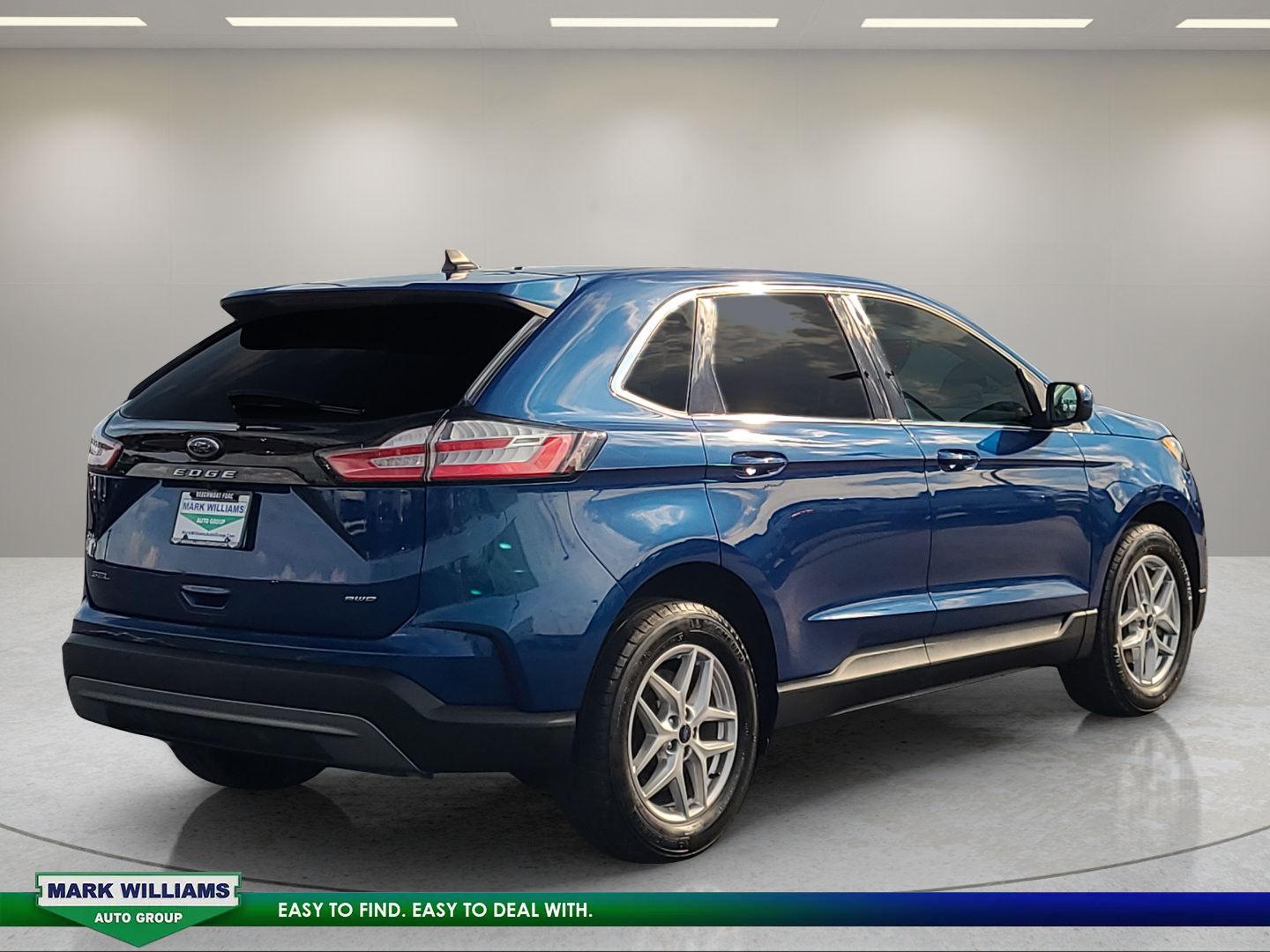 Used 2023 Ford Edge SEL AWD/4WD image 4