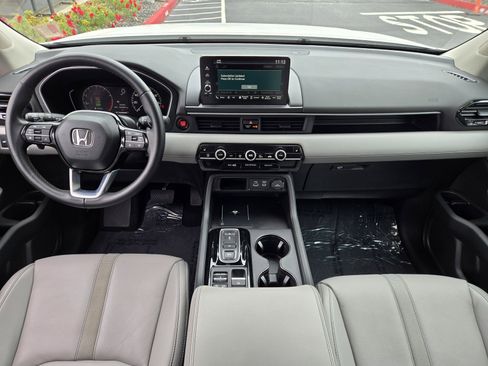 Used 2024 Honda Pilot EX-L image 14