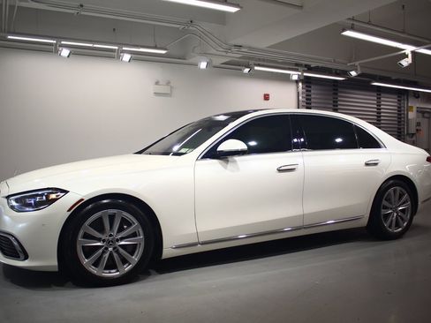 Used 2022 Mercedes-Benz S 500 4MATIC image 15