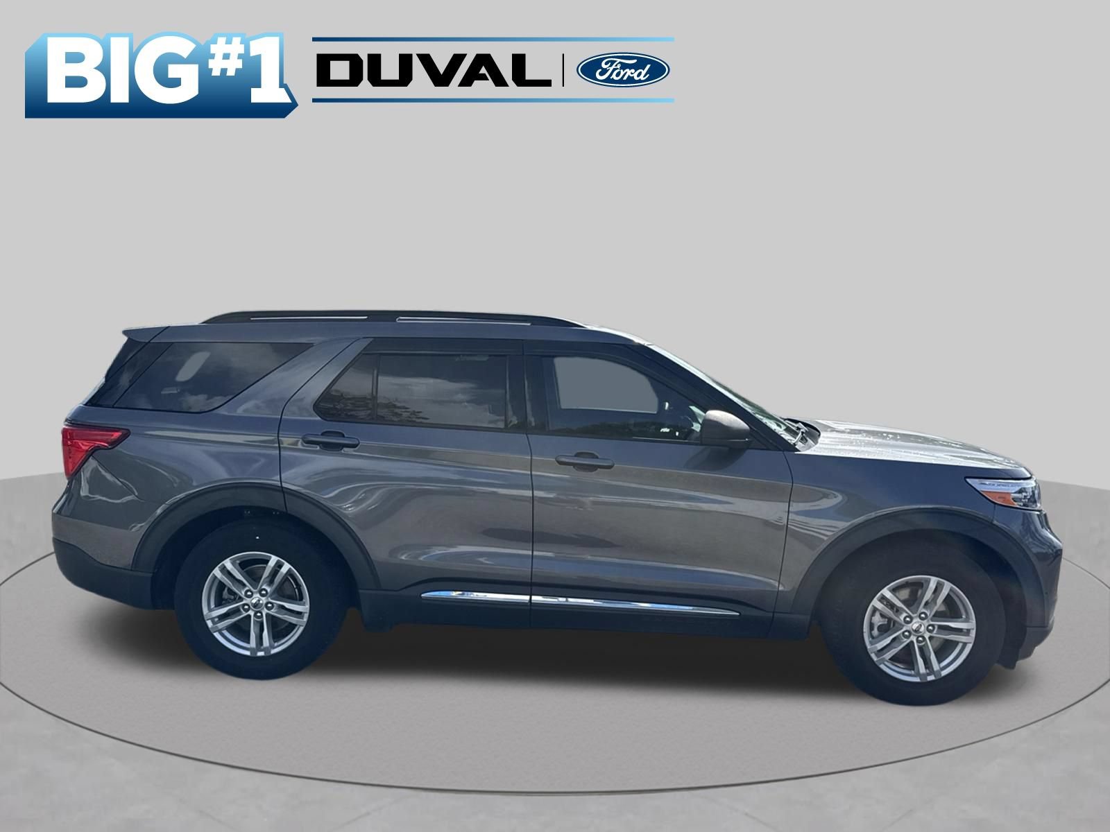 Used 2021 Ford Explorer XLT w/ Equipment Group 202A RWD image 5