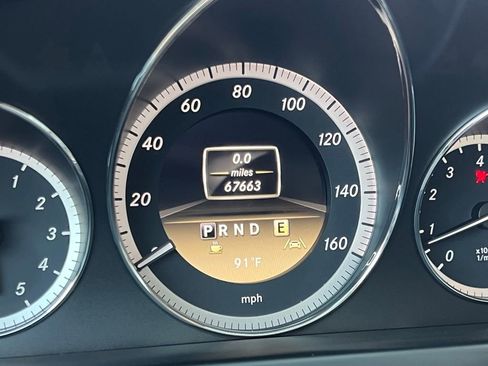 Used 2012 Mercedes-Benz E 350 Coupe image 37