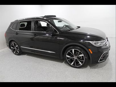 Used 2022 Volkswagen Tiguan SEL R-Line