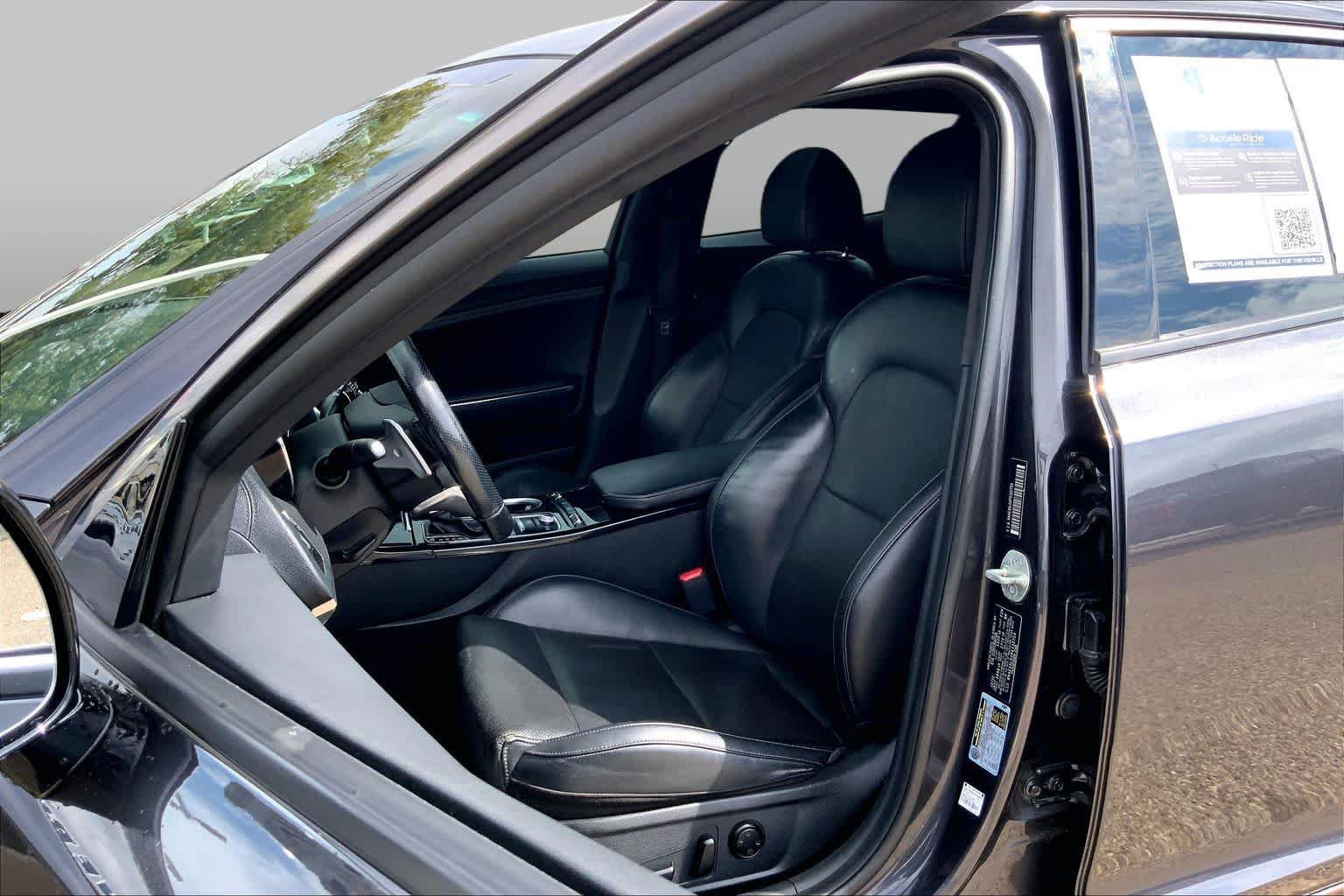 Used 2023 Kia Stinger GT-Line RWD image 8
