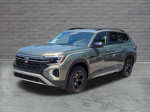 New 2026 Volkswagen Atlas Peak Edition AWD/4WD image 3