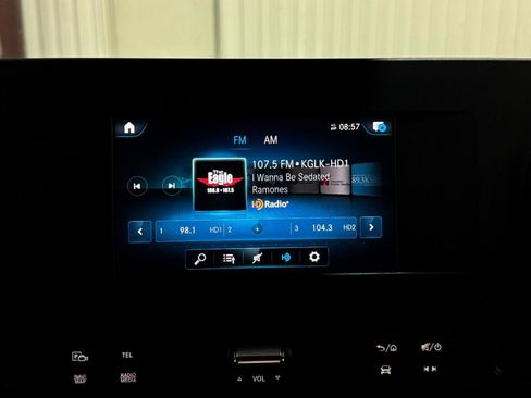 Used 2023 Mercedes-Benz Sprinter 2500 w/ Acoustic Package image 9