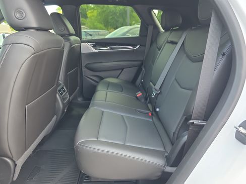Used 2023 Cadillac XT5 Premium Luxury AWD/4WD image 11