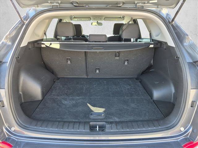 Used 2017 Hyundai Tucson SE w/ Cargo Package FWD image 6