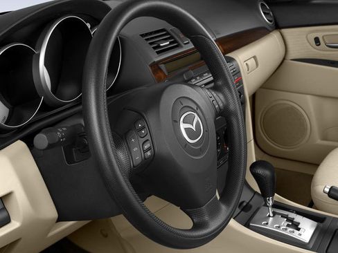 Used 2008 MAZDA MAZDA3 i Touring FWD image 4