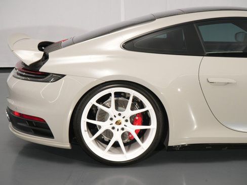 Used 2020 Porsche 911 Carrera 4S AWD/4WD image 20
