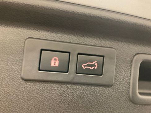 Used 2024 Subaru Forester Sport image 29