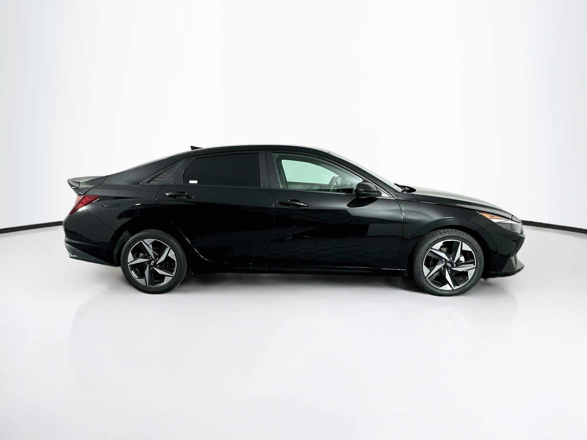 Used 2023 Hyundai Elantra SEL w/ Convenience Package FWD image 10
