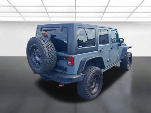 Used 2015 Jeep Wrangler Unlimited Rubicon AWD/4WD image 2