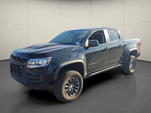 Used 2022 Chevrolet Colorado ZR2 AWD/4WD image 4