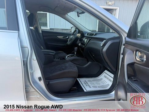 Used 2015 Nissan Rogue S AWD/4WD image 12