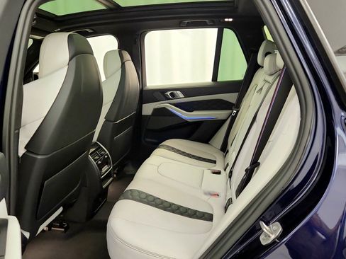 Used 2022 BMW X5 M w/ Competition Package 2 AWD/4WD image 25