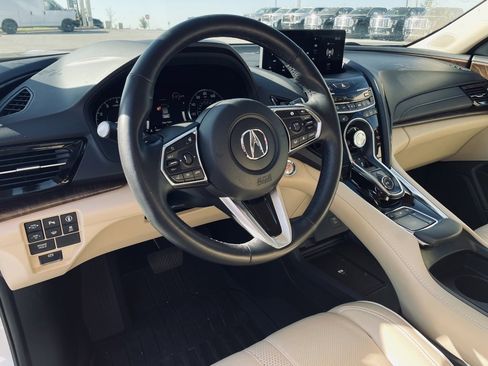 Used 2023 Acura RDX AWD w/ Advance Package image 9