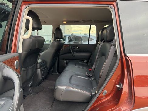 Used 2019 Nissan Armada SL w/ Premium Package image 8