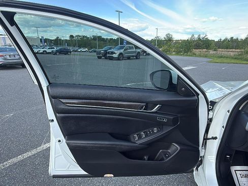 Used 2022 Honda Accord EX-L image 23