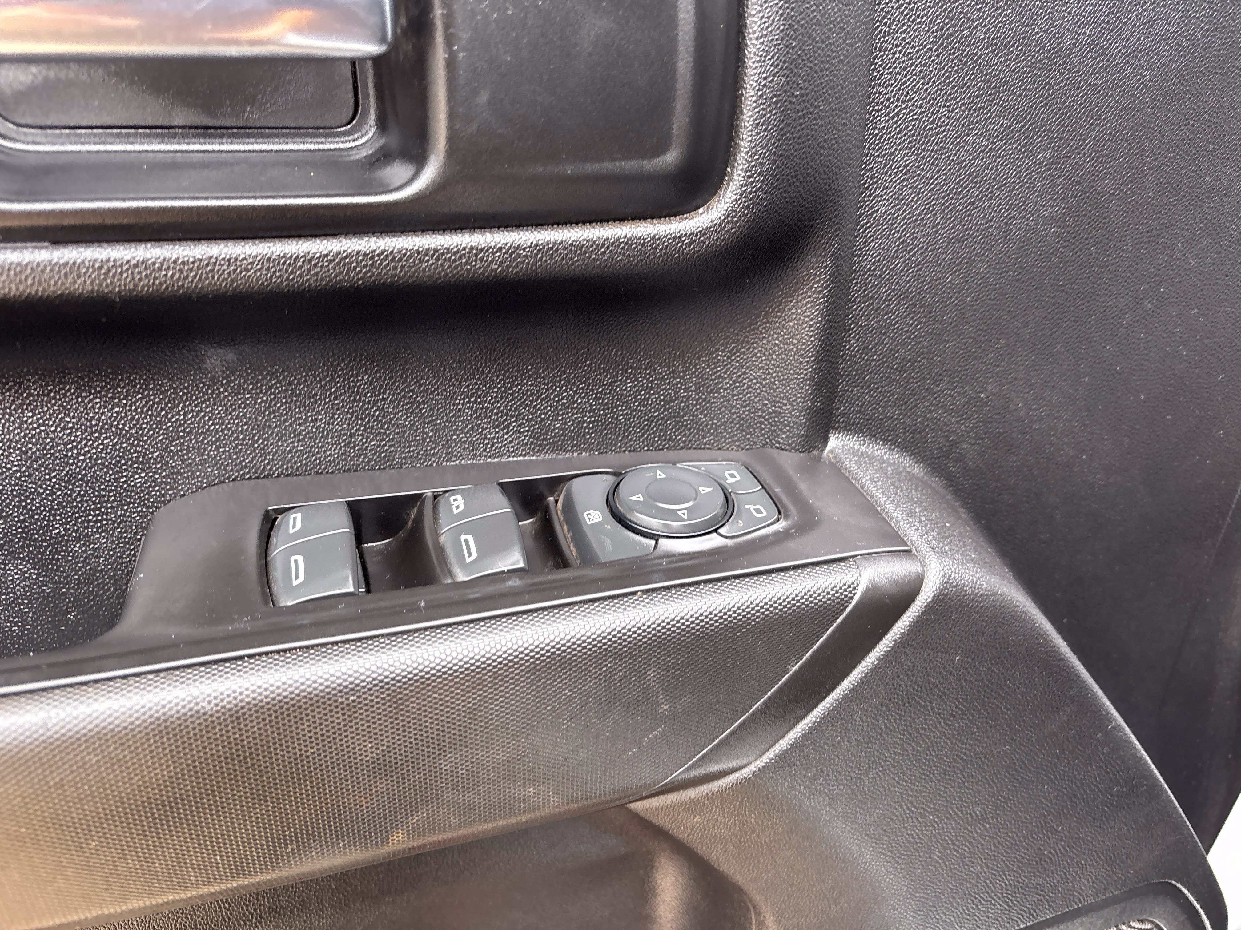 Used 2020 Chevrolet Silverado 2500 W/T AWD/4WD image 23