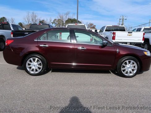 Used 2011 Lincoln MKZ Lincoln MKZ image 6