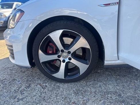 Used 2017 Volkswagen GTI S image 26