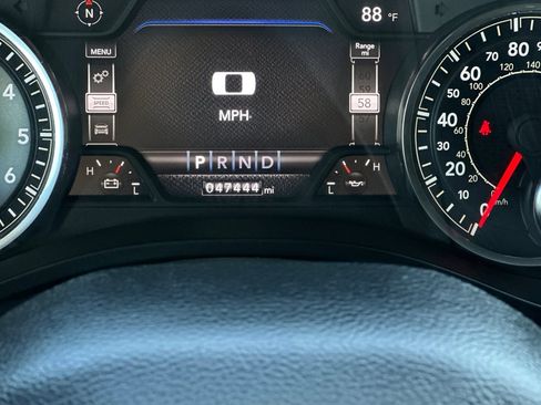 Used 2022 RAM 1500 Laramie AWD/4WD image 26