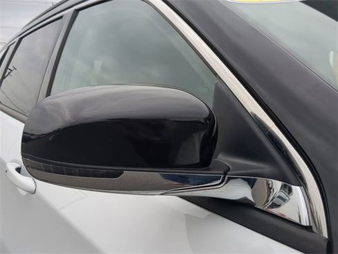 Used 2022 Jeep Compass Limited image 11