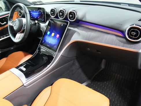 Certified 2025 Mercedes-Benz C 300 4MATIC Sedan image 20