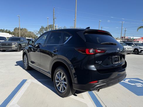 Used 2023 MAZDA CX-5 AWD 2.5 S w/ Preferred Package image 4