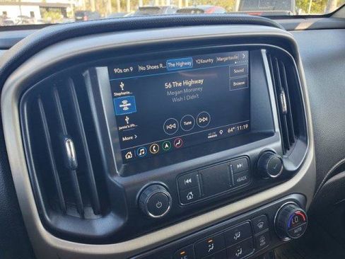 Used 2021 GMC Canyon Denali image 19