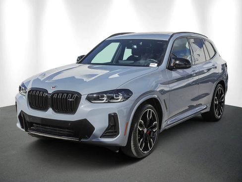Certified 2023 BMW X3 M40i w/ Premium Package image 3