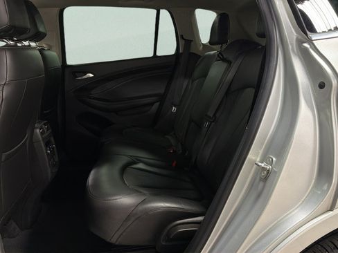 Used 2019 Buick Envision Essence FWD image 37