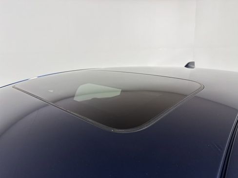 Used 2024 Honda Accord EX-L image 13