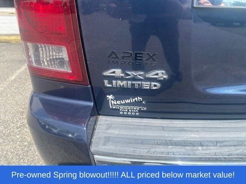 Used 2010 Jeep Grand Cherokee Limited w/ Trailer Tow Group IV AWD/4WD image 6