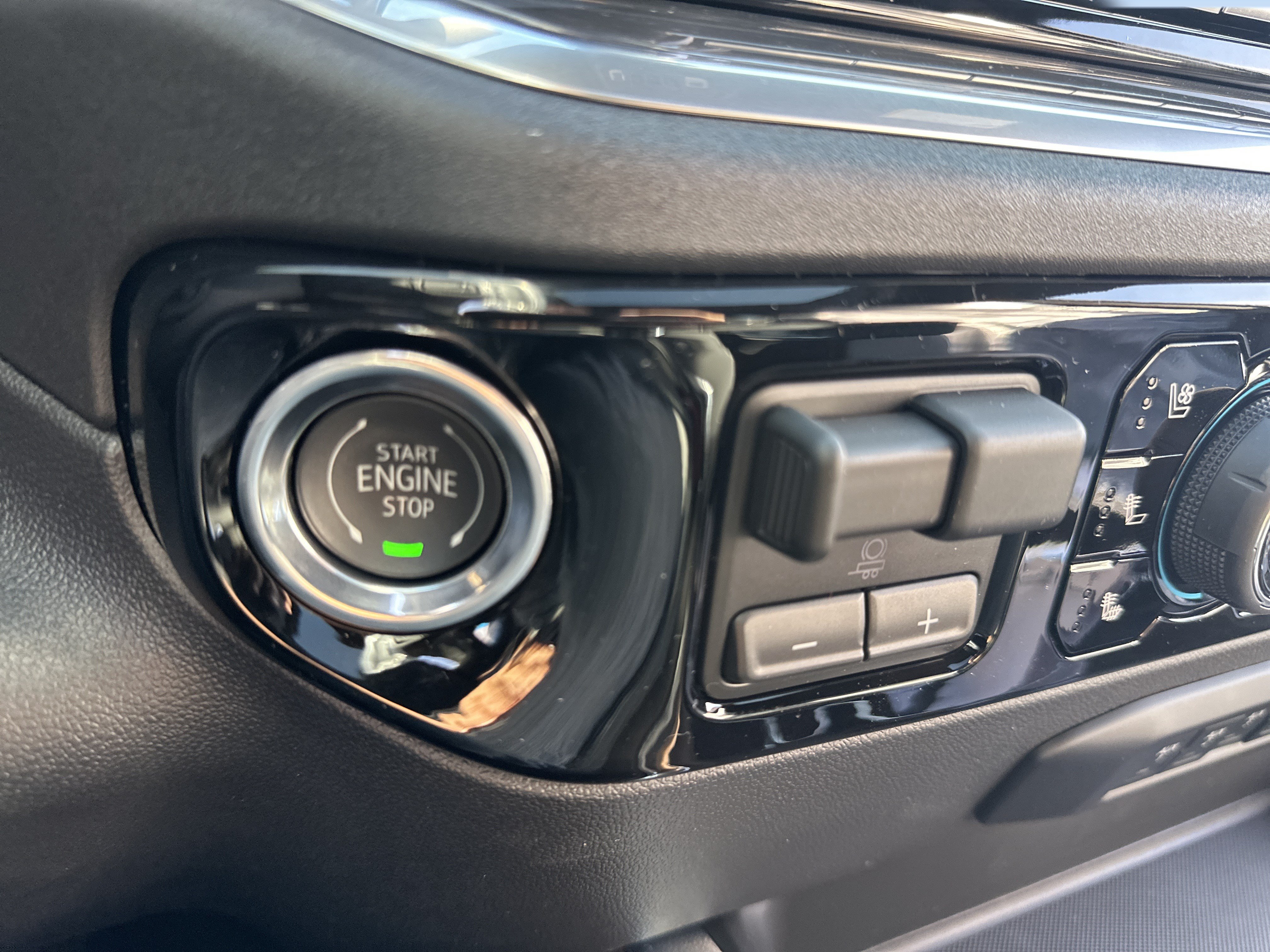 New 2026 Chevrolet Silverado 2500 High Country w/ High Country Premium Package AWD/4WD image 20