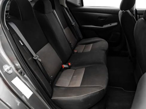 Used 2024 Nissan Sentra SV FWD image 39