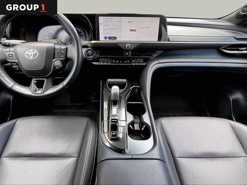 Certified 2025 Toyota Crown Signia w/ Advanced Technology Package AWD/4WD image 16