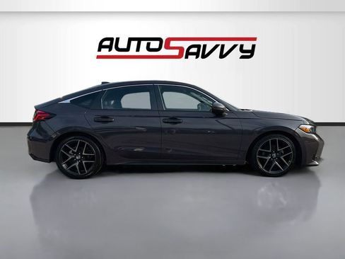 Used 2023 Honda Civic Sport Touring image 8