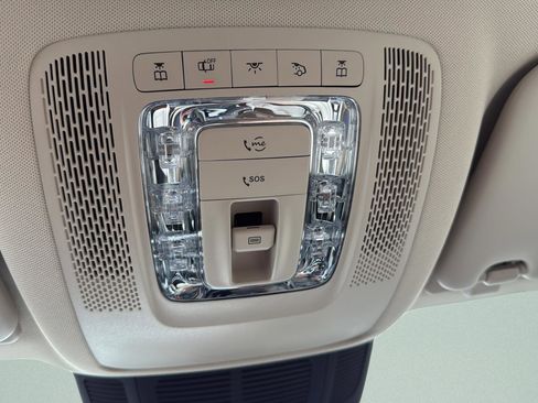 New 2026 Mercedes-Benz GLS 450 4MATIC image 58