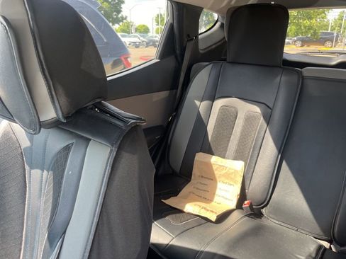 Used 2018 Hyundai Santa Fe Sport image 7