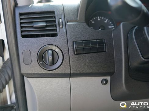 Used 2014 Mercedes-Benz Sprinter 2500 image 13