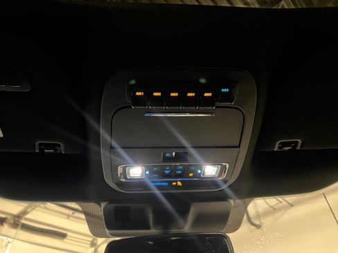 Used 2025 Ford F150 Raptor image 22