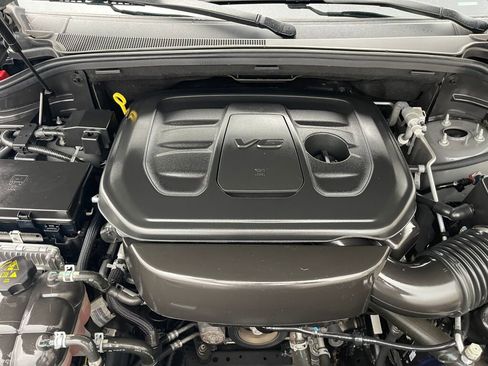 Used 2020 Jeep Grand Cherokee Altitude AWD/4WD image 34