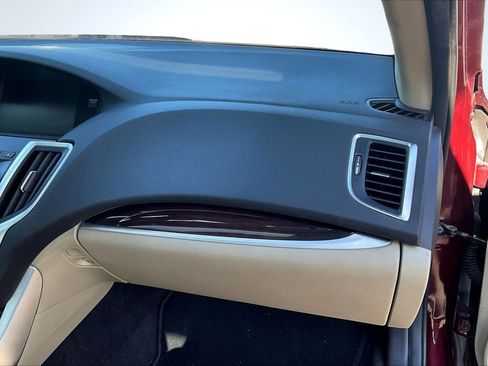 Used 2015 Acura TLX image 17