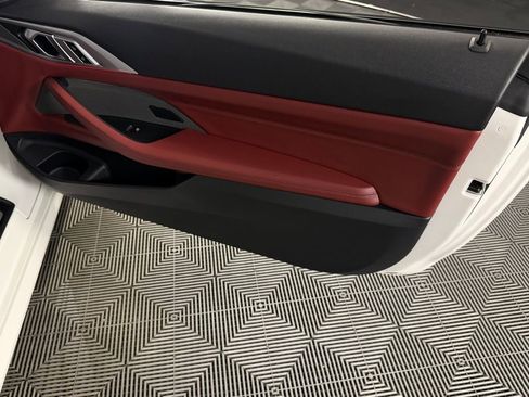 Used 2023 BMW M440i Coupe w/ Premium Package image 32